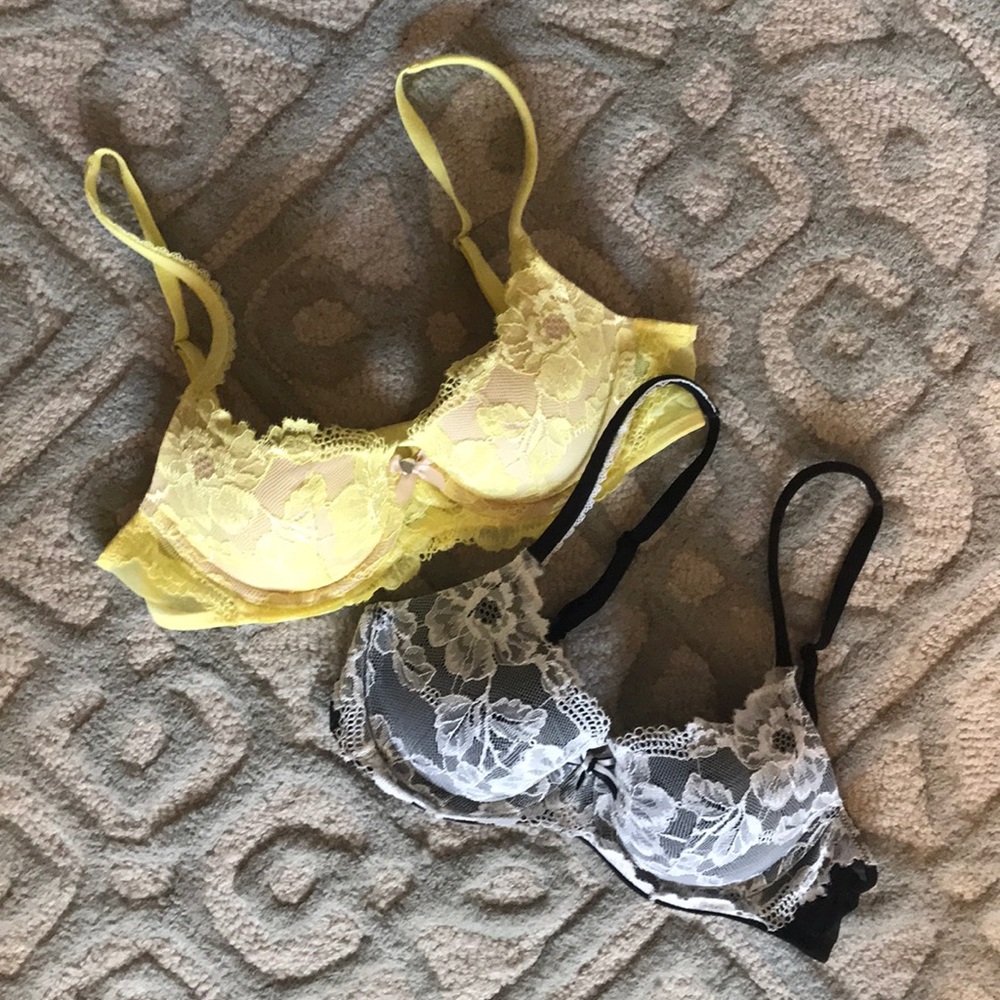 VICTORIAS SECRET Demi-cup bras - set of 2